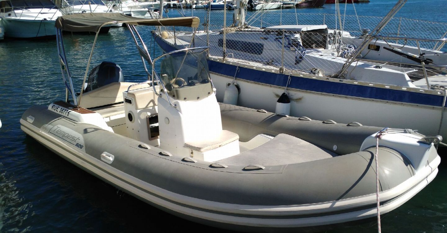 location bateau Mayotte capelli